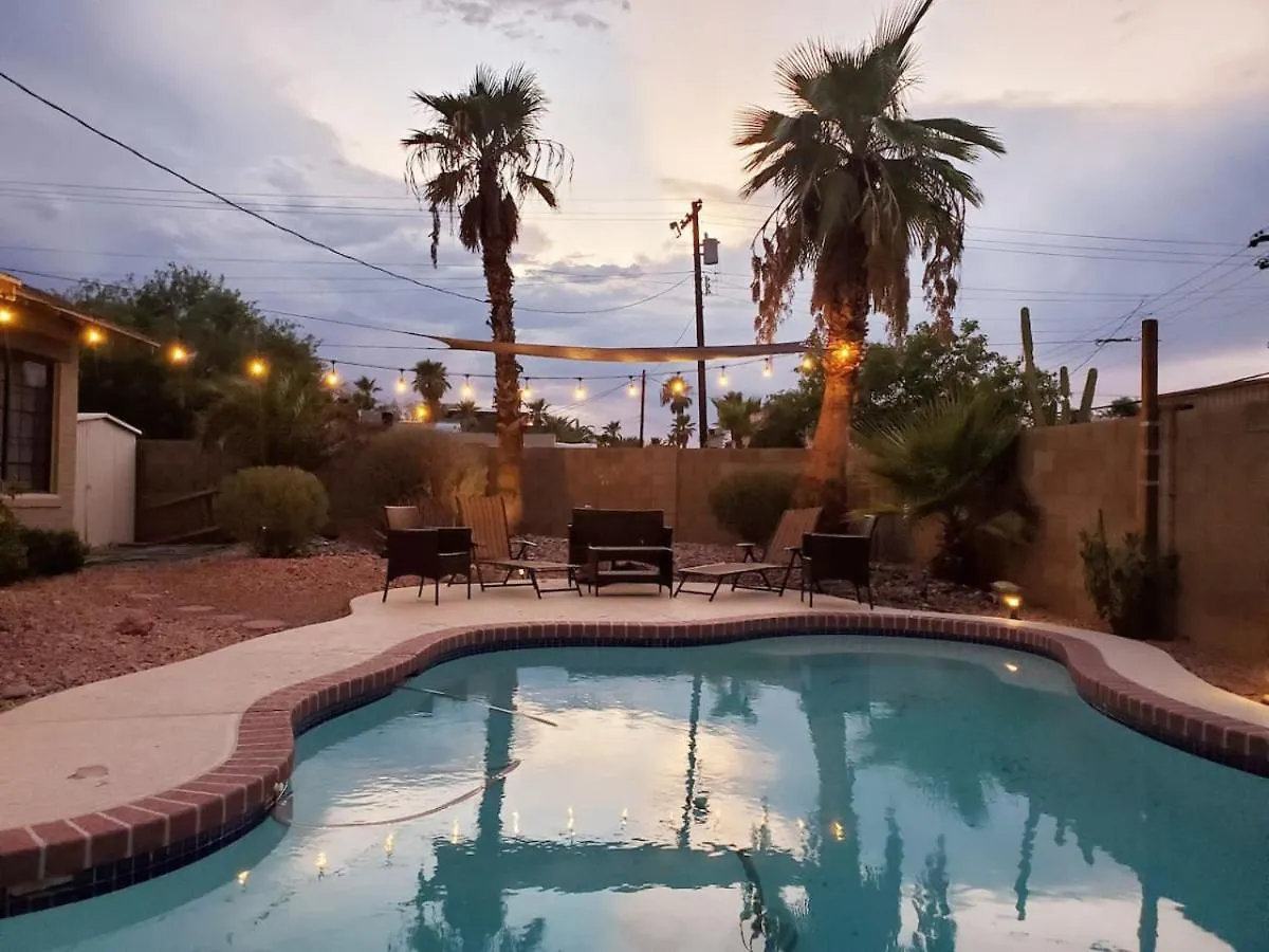 Palm House - Phoenix Home With Renovated Pool And String Lights